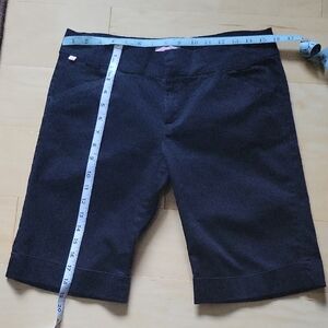 Younique Black Bermuda Shorts Classic Design